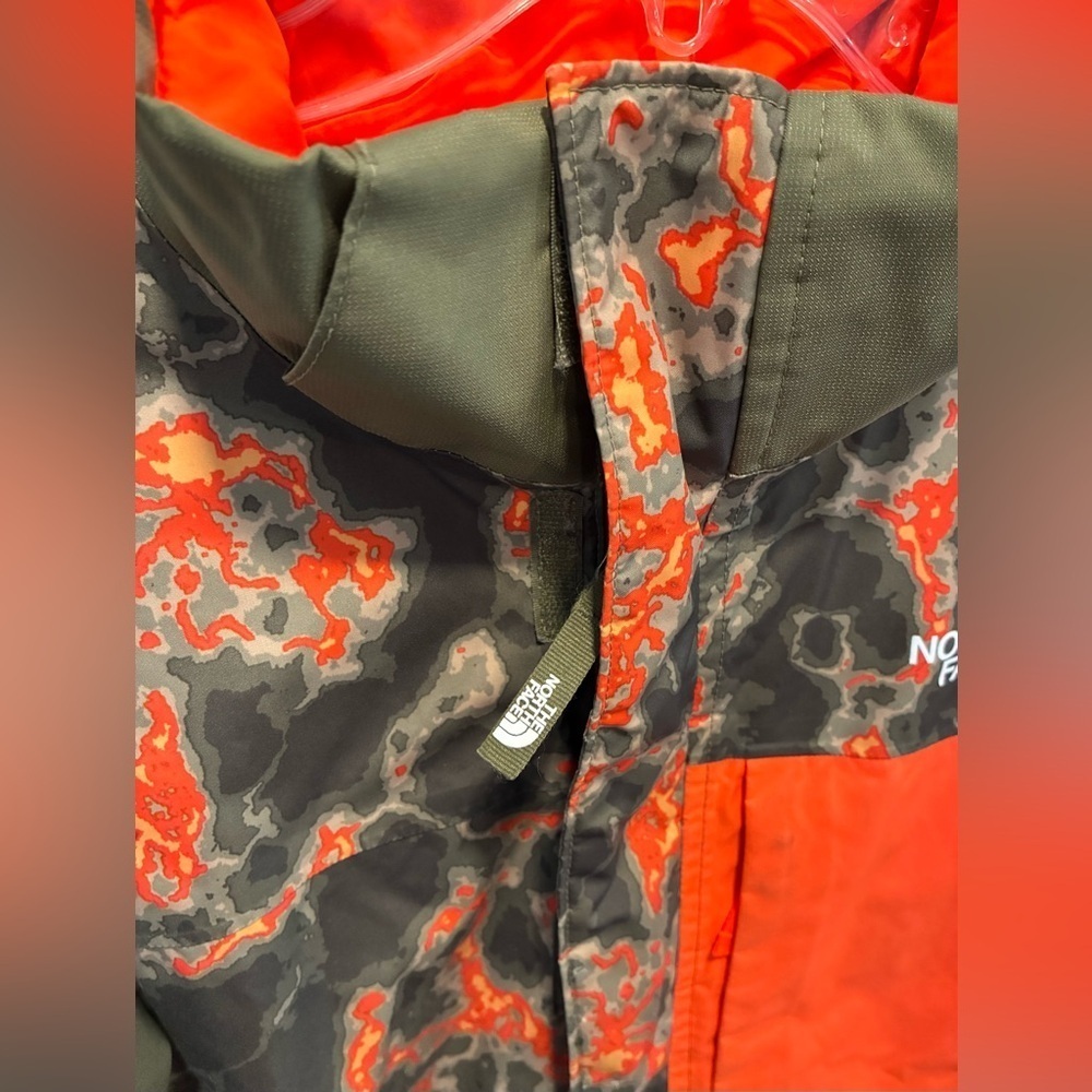 North Face Boy’s Freedom Extreme Insulated Jacket, Camo & Orange; Size L 14/16 - Picture 12 of 14